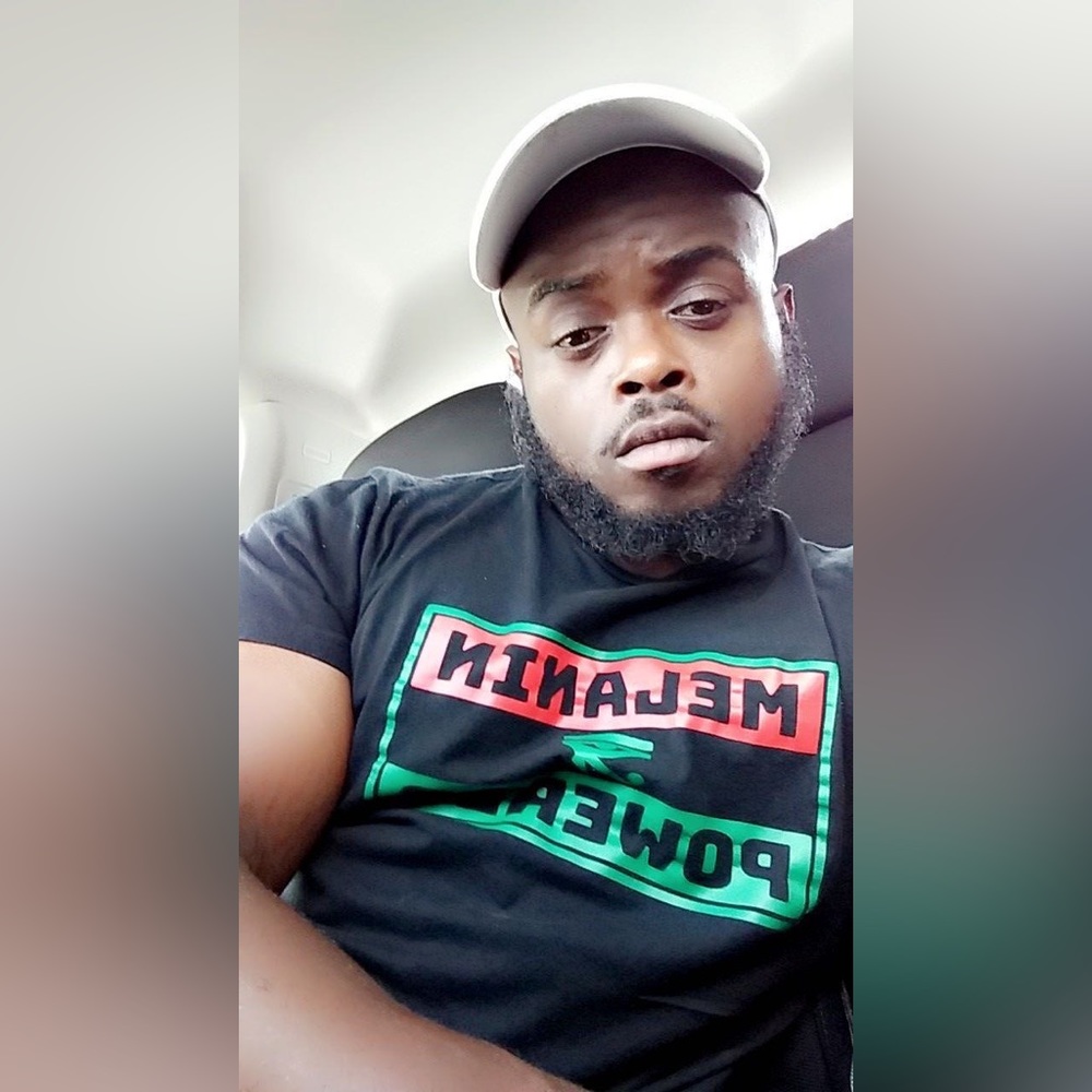 Meet your Posher, Deven